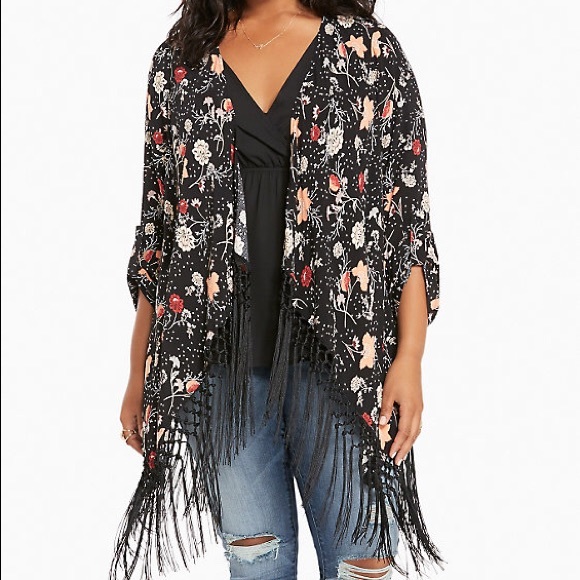 torrid Tops - Torrid crepe kimono with fringe : floral